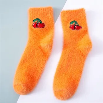 Ženske toplinske Krznene čarape Jesensko-zimske Božićne čarape Za djevojčice I žene je Nova moda Tople Čarape Od Avokada I Trešnje patlidžan